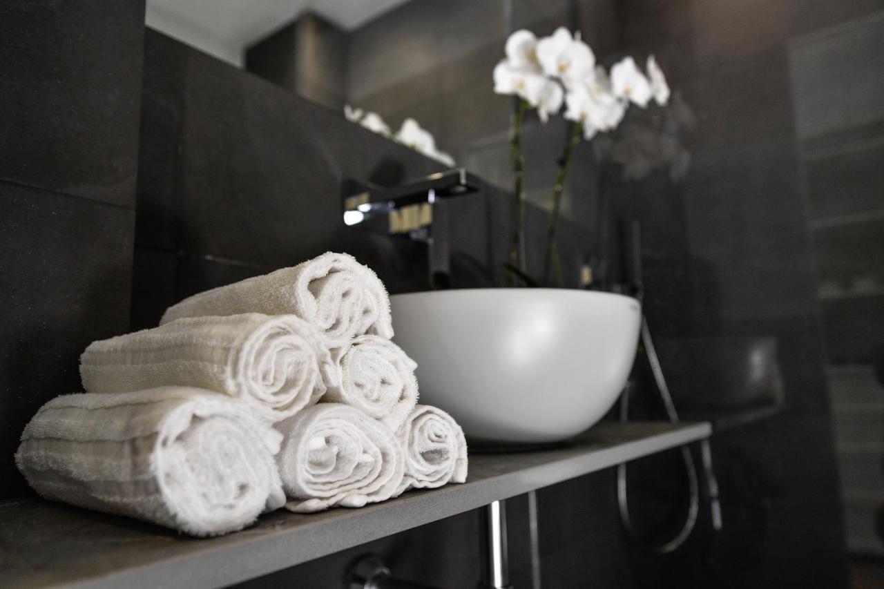 Hotel La Rosa كاتوليكا المظهر الخارجي الصورة