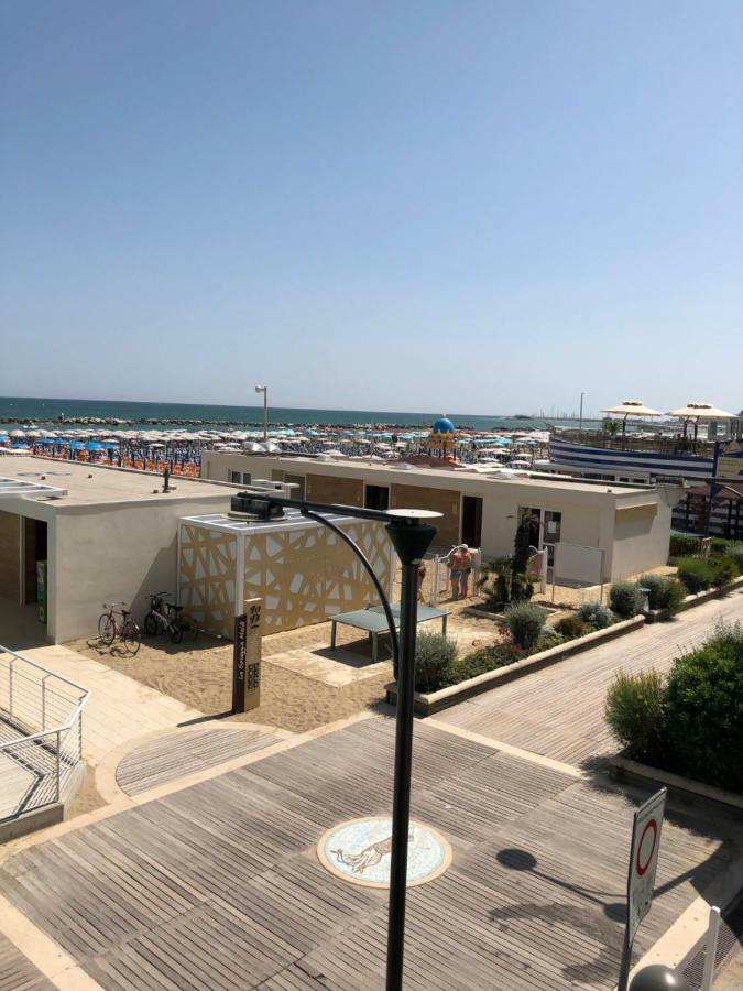 Hotel La Rosa كاتوليكا المظهر الخارجي الصورة
